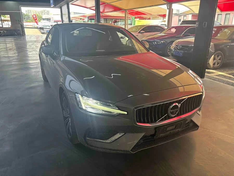 Volvo S60