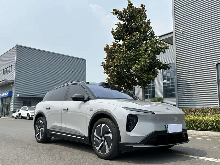 NIO ES6