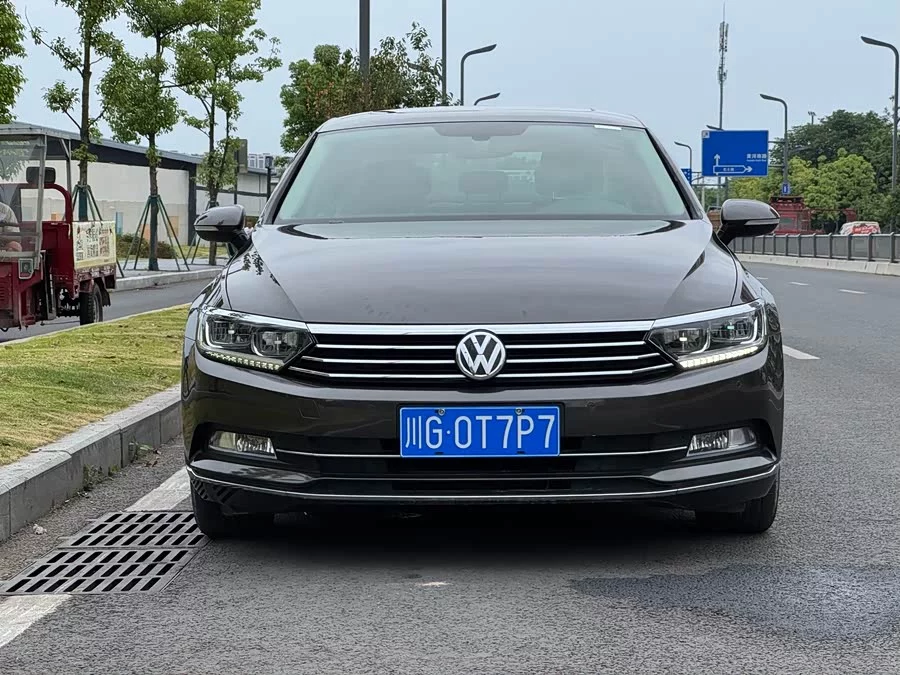 Volkswagen Magotan