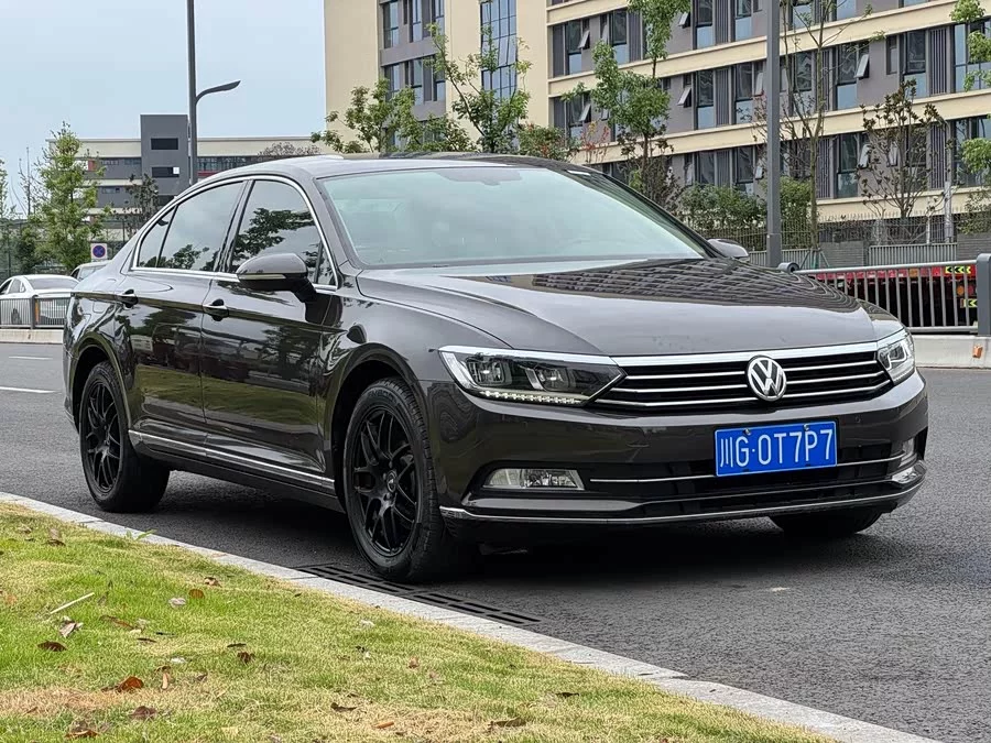 Volkswagen Magotan