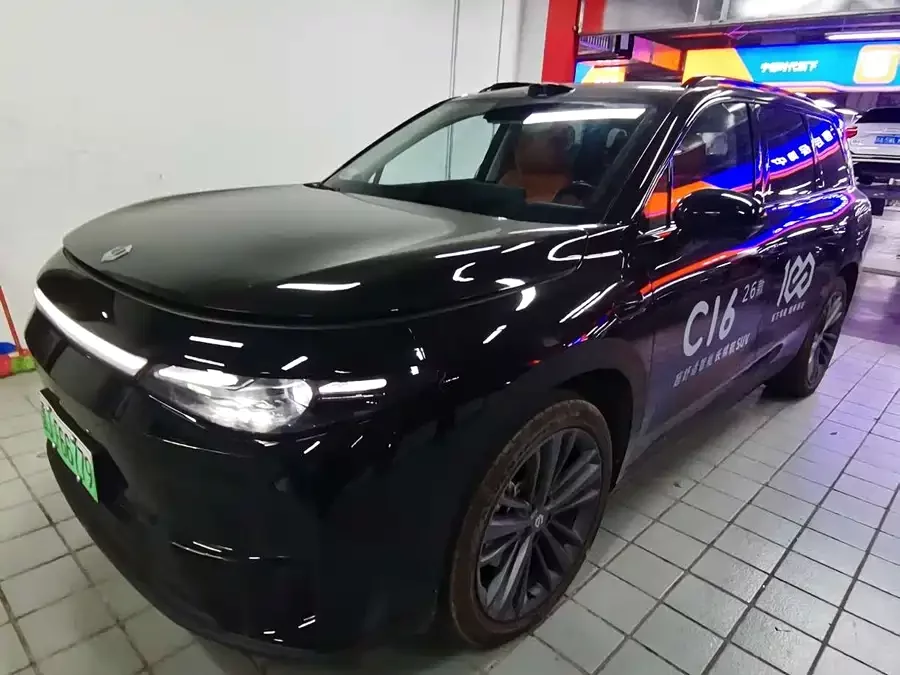 Leapmotor C16
