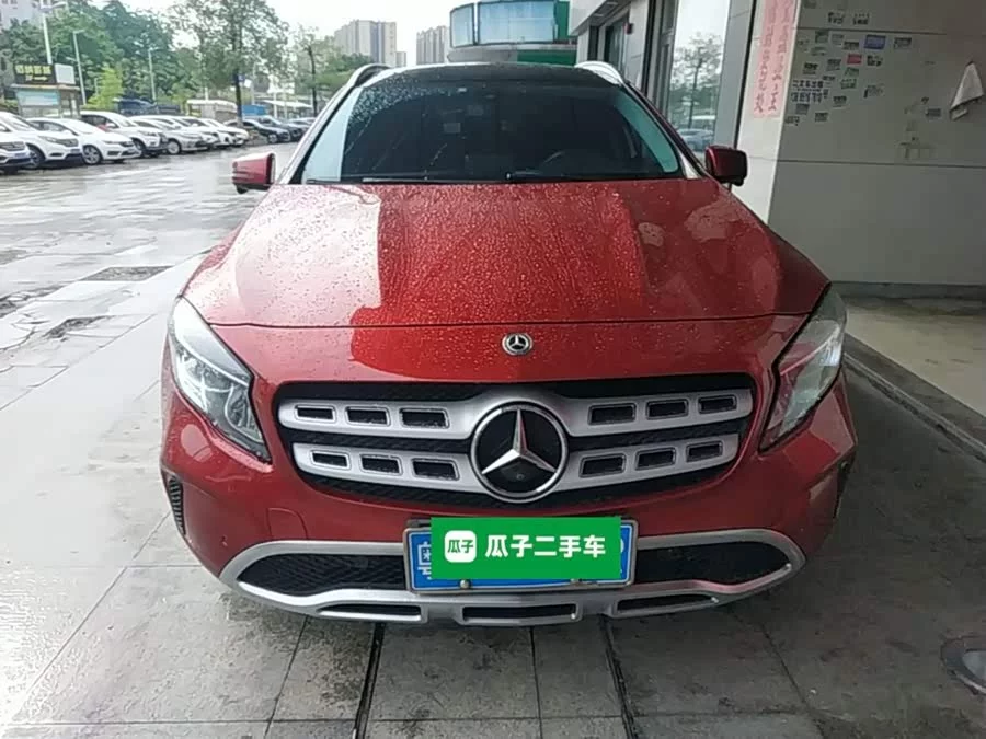 Mercedes Benz GLA