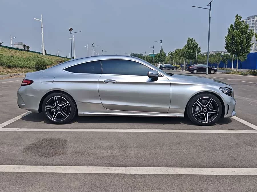 Mercedes-Benz C-Class