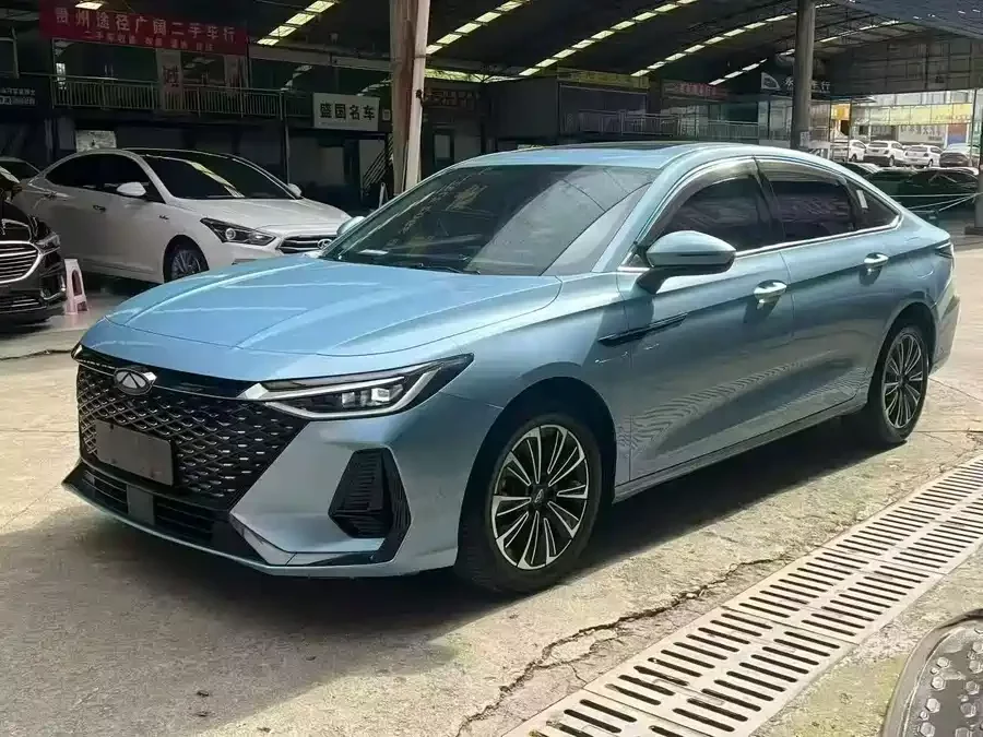Chery Fengyun A8