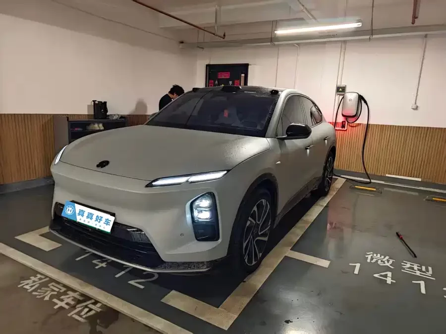 NIO EC6