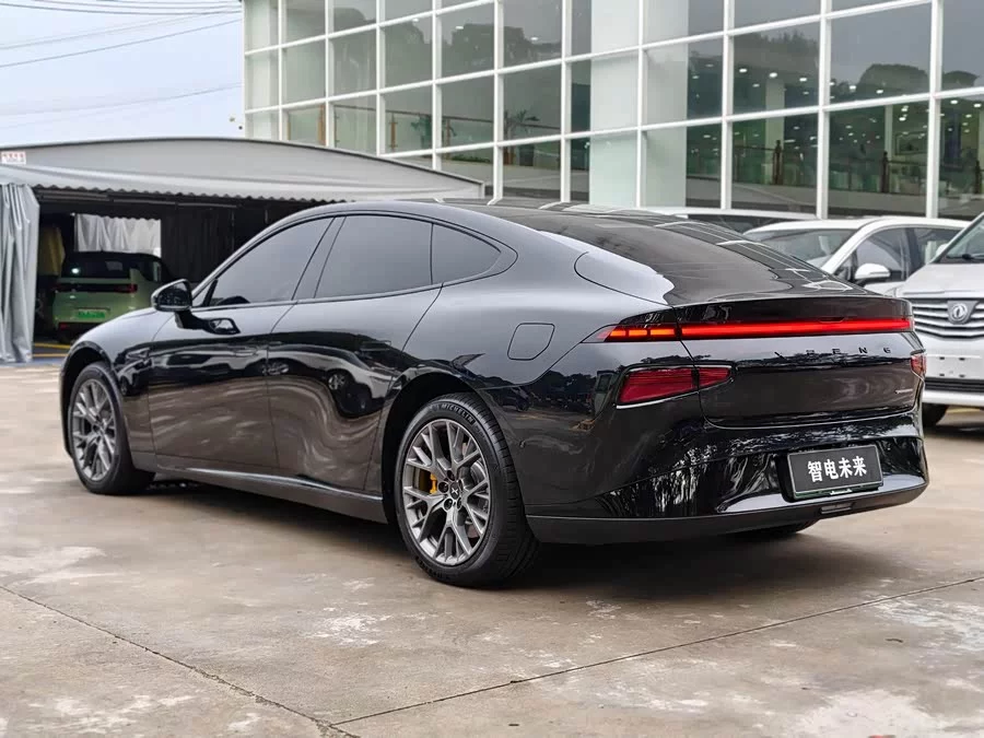 Xpeng P7