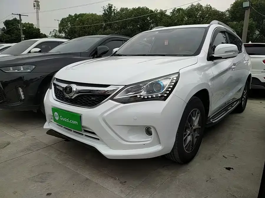 BYD Song