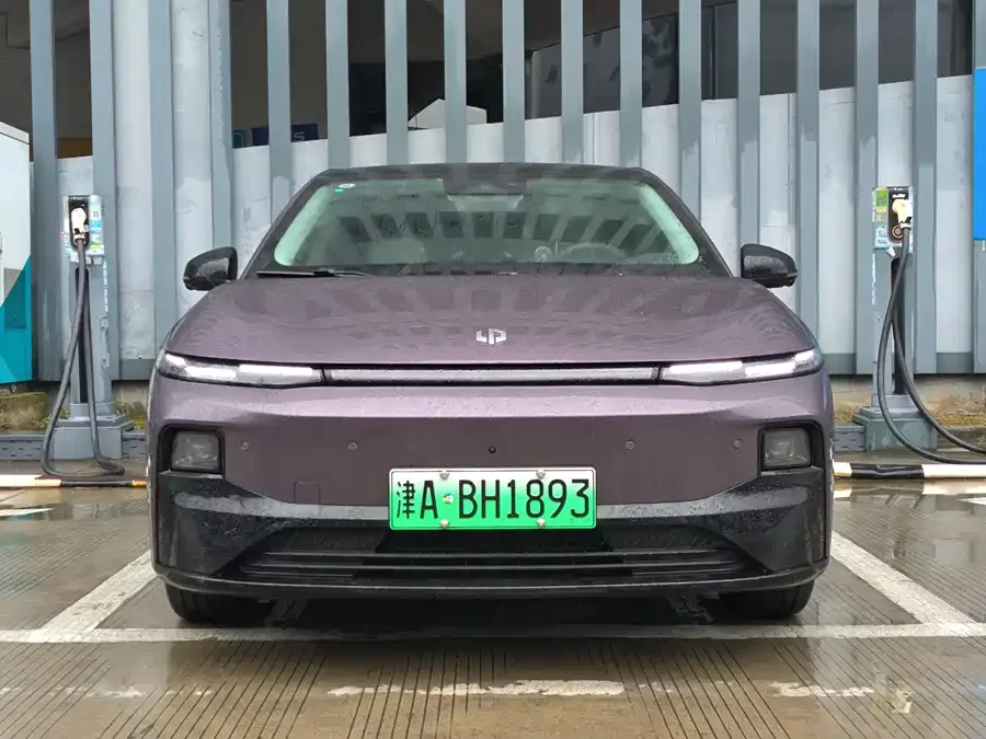 Leapmotor B01