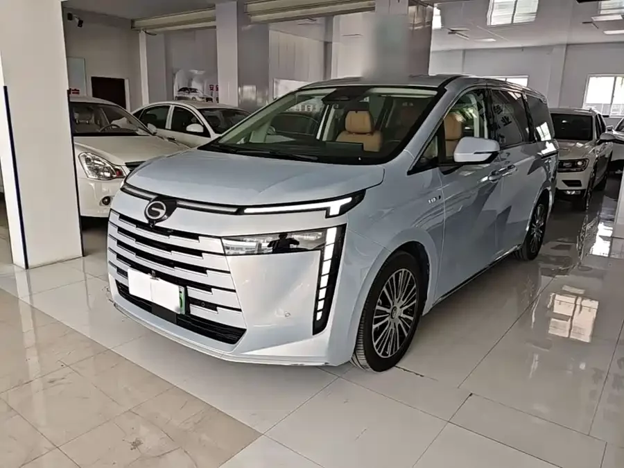 GAC Trumpchi E8 PHEV