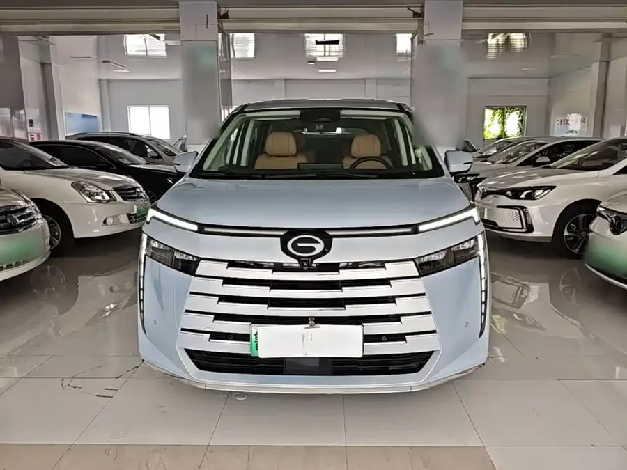 GAC Trumpchi E8 PHEV