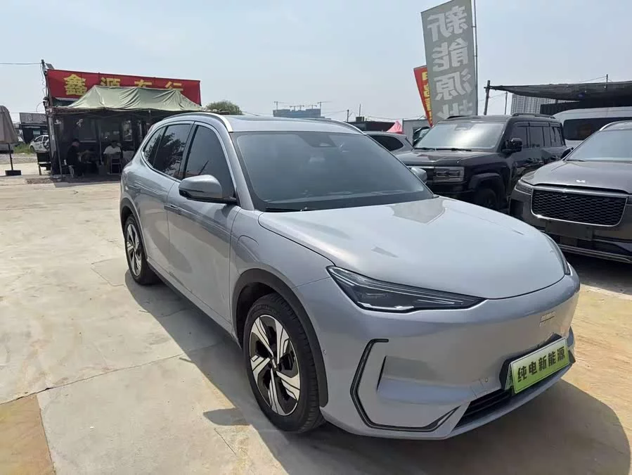 Geely Galaxy E5