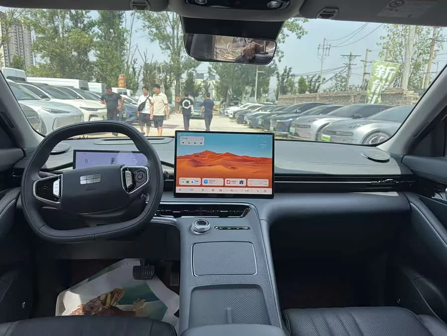 Geely Galaxy E5