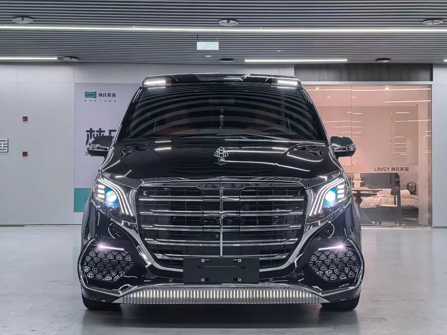Mercedes Benz Vito