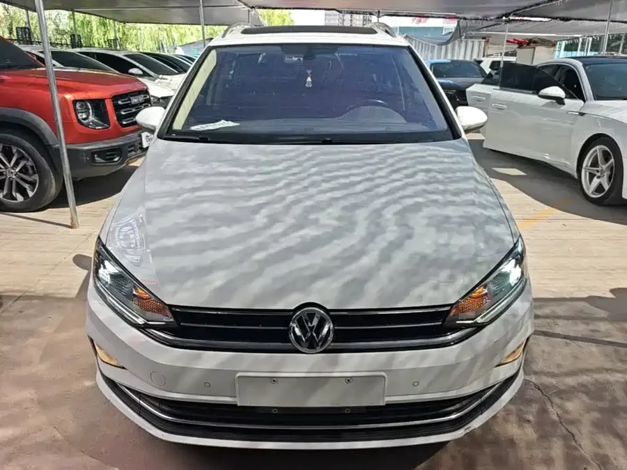Volkswagen Golf Sportsvan