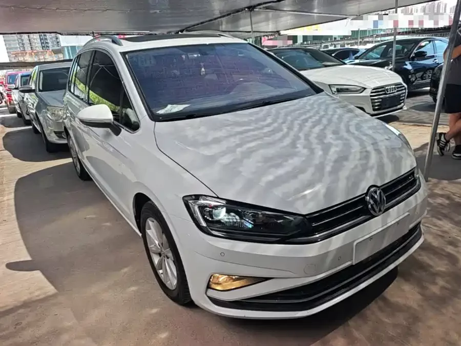 Volkswagen Golf Sportsvan