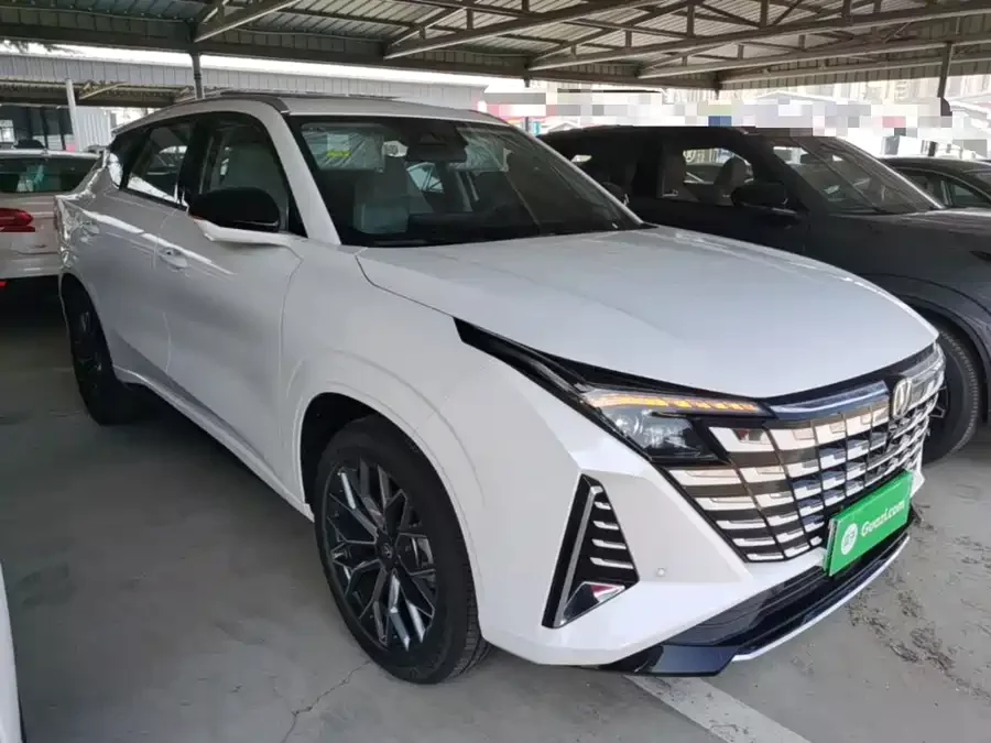 Changan UNI-Z PHEV