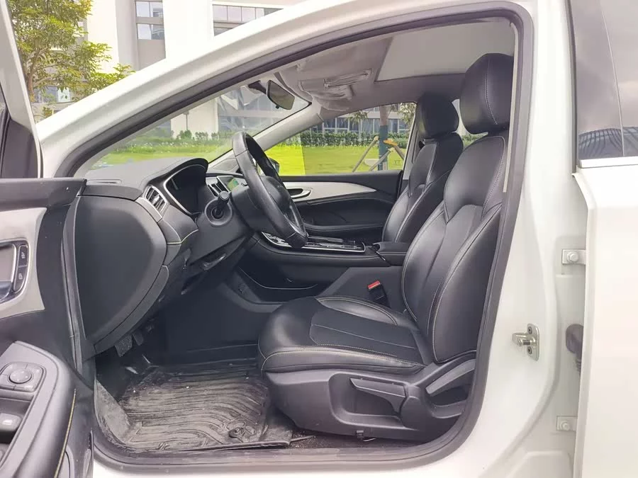Roewe i6 MAX New Energy