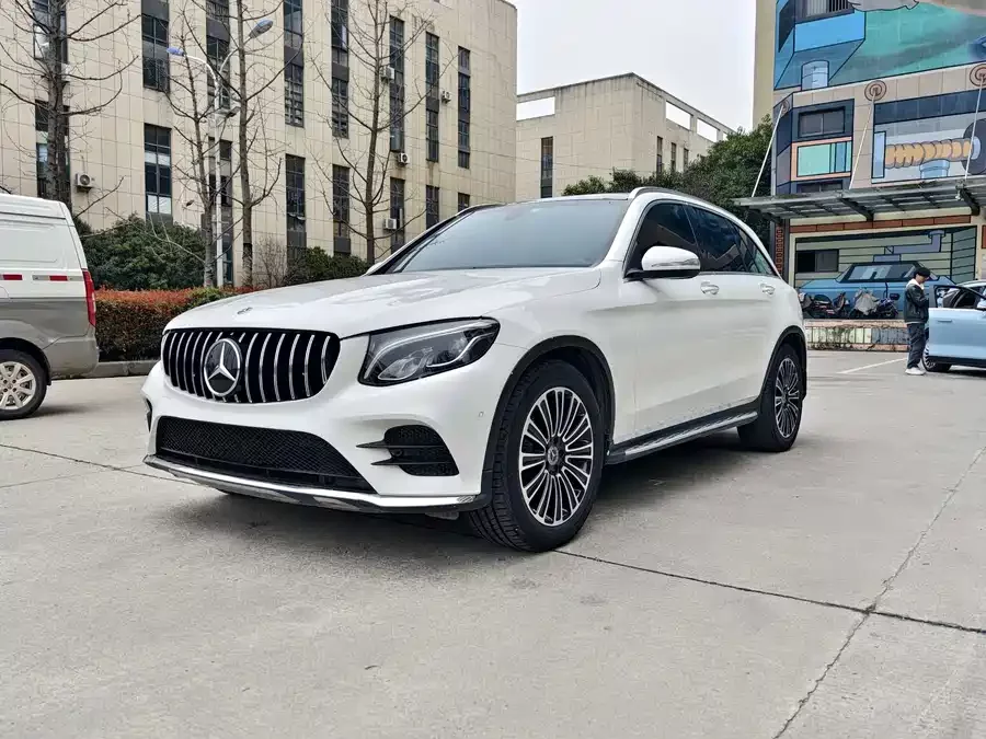 Mercedes Benz GLC