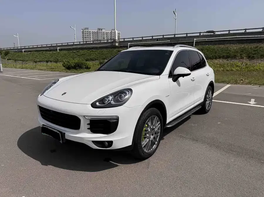 Porsche Cayenne New Energy