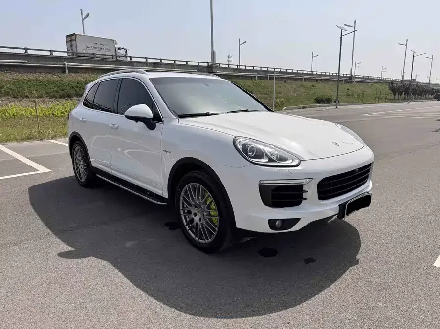 Porsche Cayenne New Energy