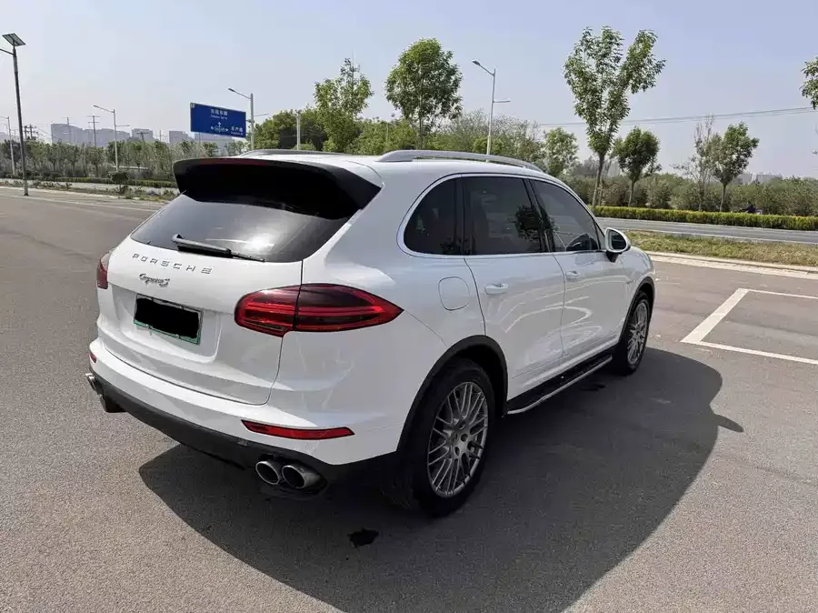 Porsche Cayenne New Energy