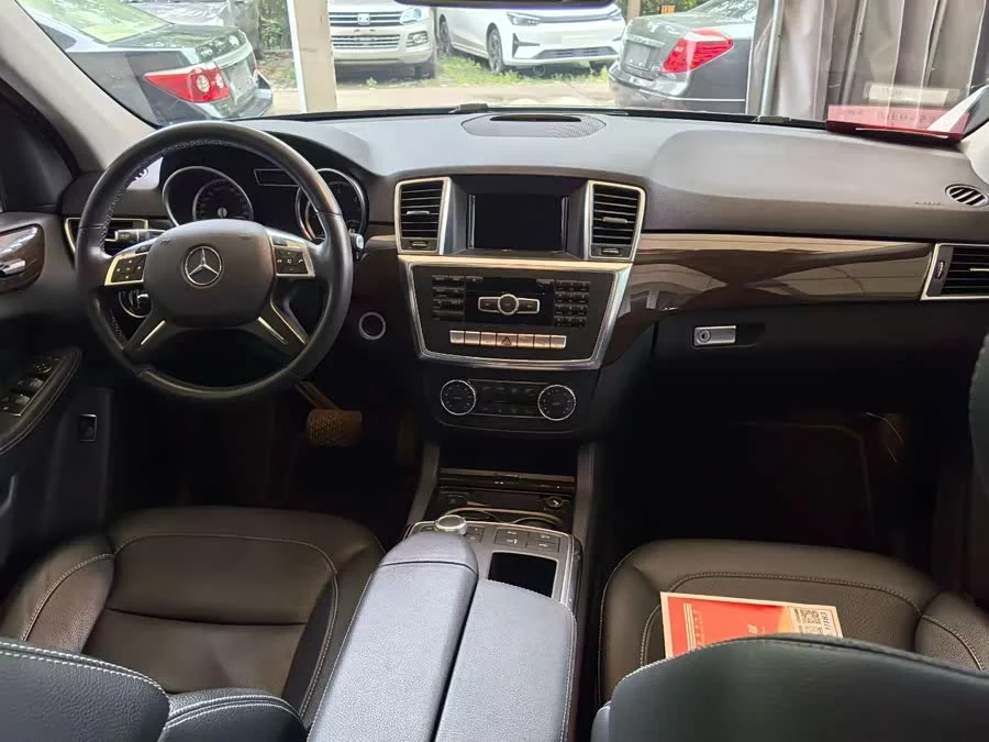 Mercedes Benz M-Class