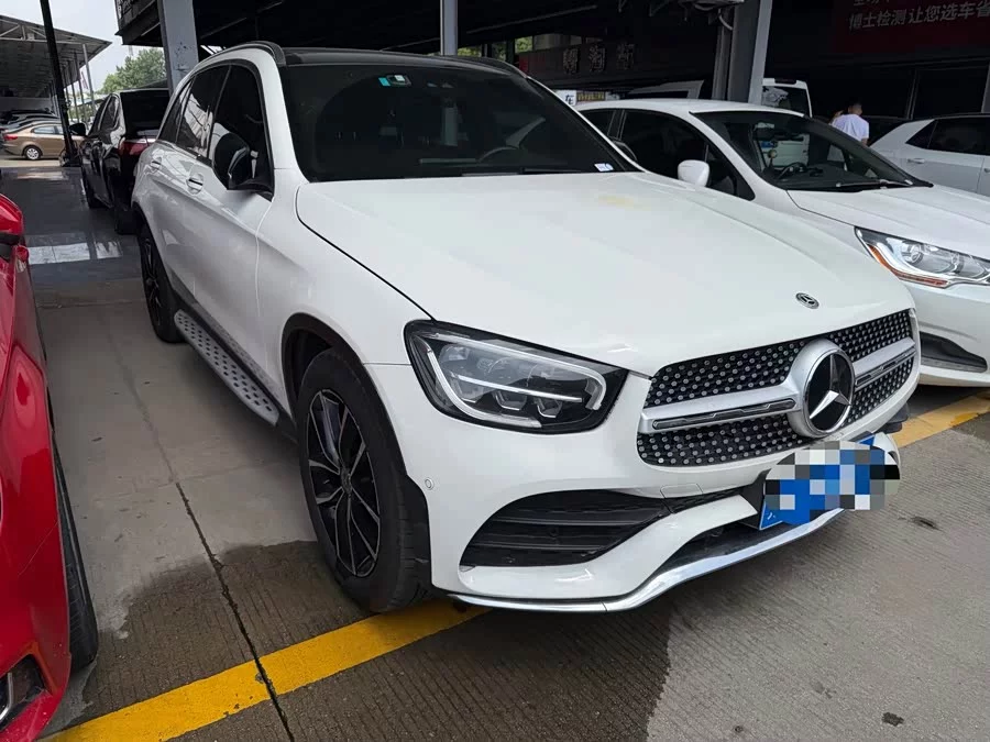 Mercedes Benz GLC