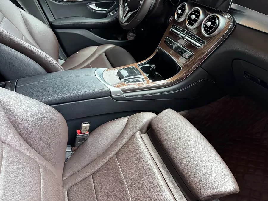 Mercedes Benz GLC