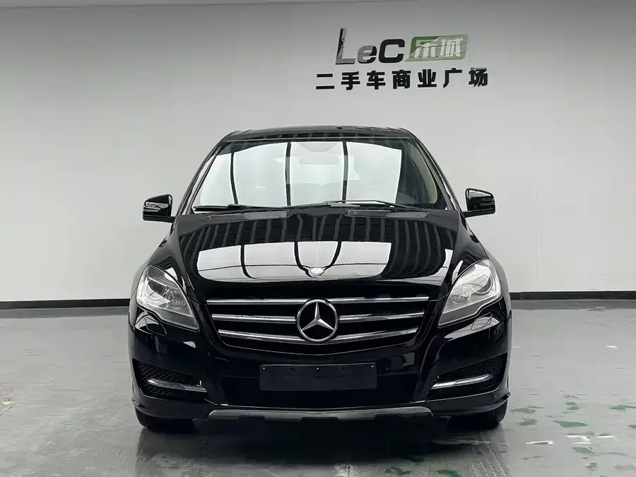 Mercedes Benz R-rated