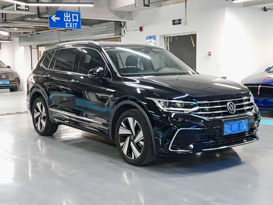 Volkswagen Tiguan L