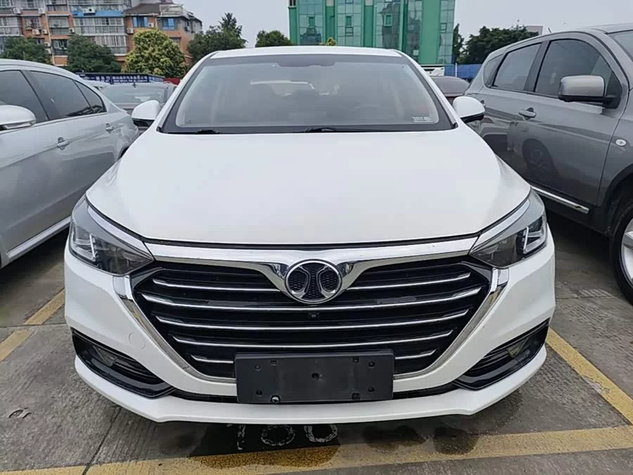 BAIC Saab D50