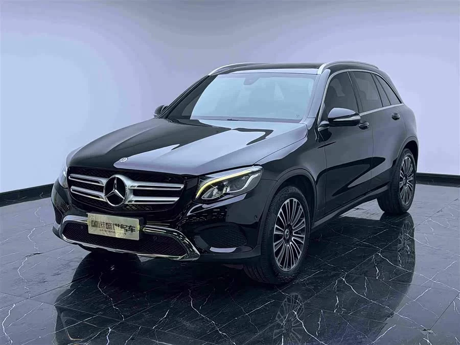 Mercedes Benz GLC