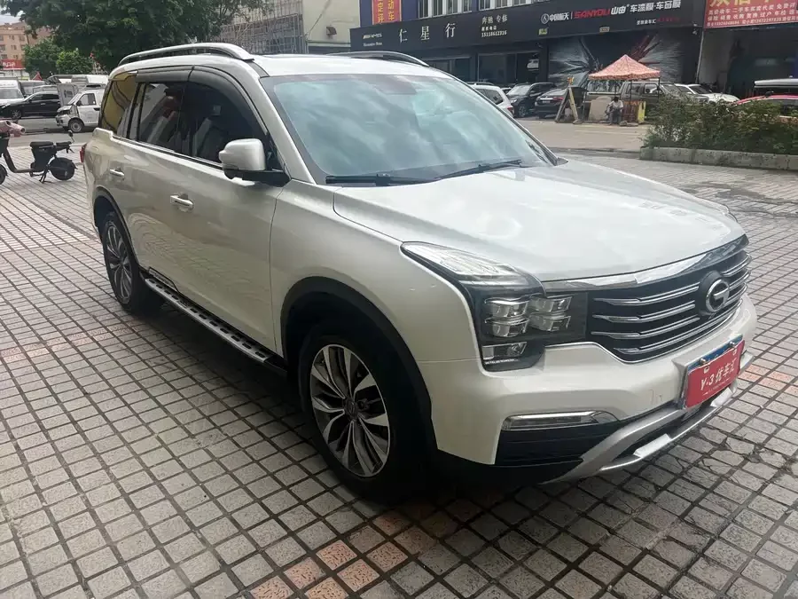 GAC Trumpchi GS8
