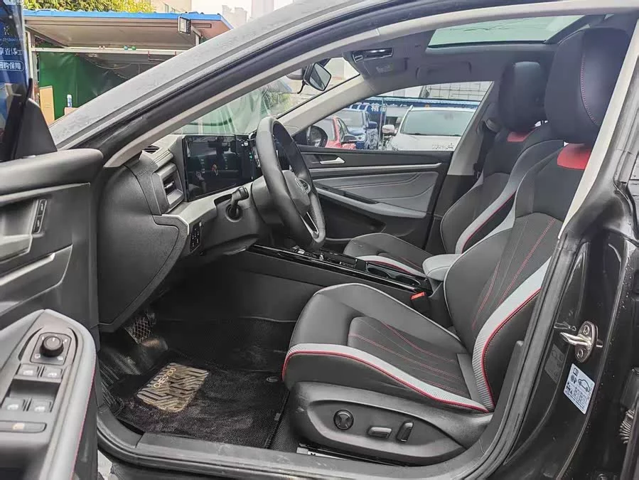 Volkswagen Lingdu