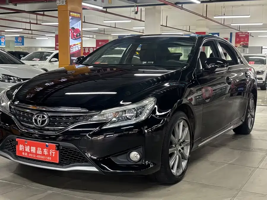 Toyota Reiz