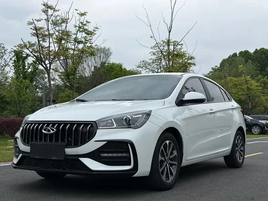 Chery Arrizo 5