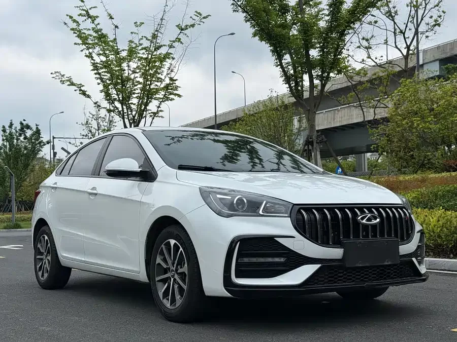 Chery Arrizo 5