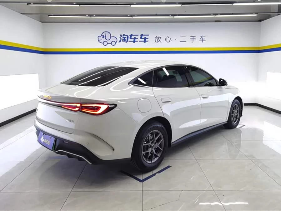 BYD Seal 06