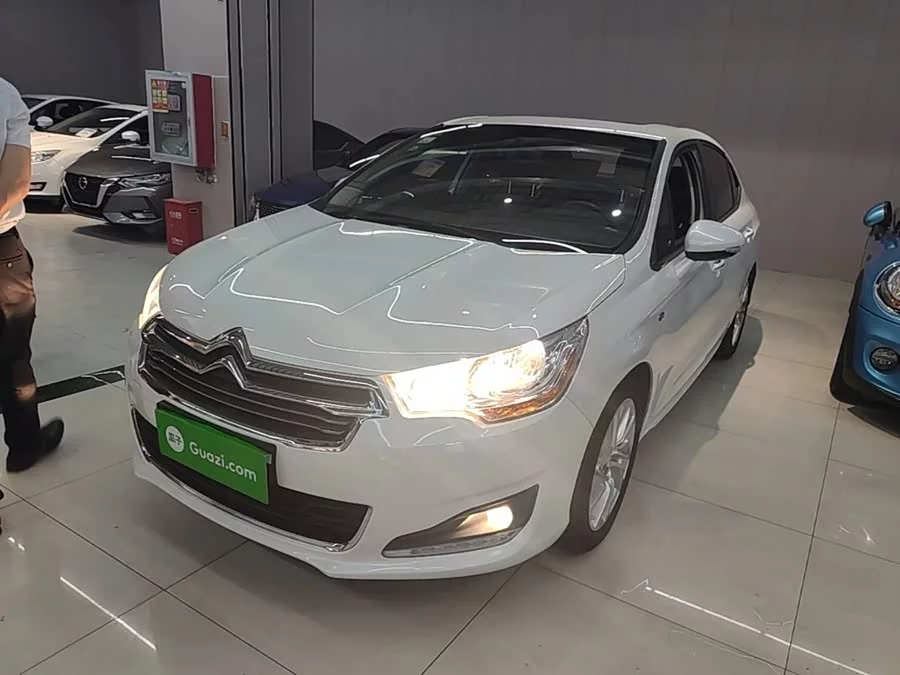 Citroën C4L
