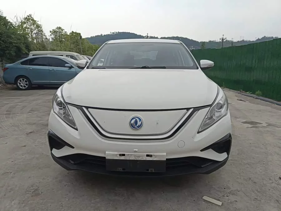 Dongfeng Fengxing S50EV