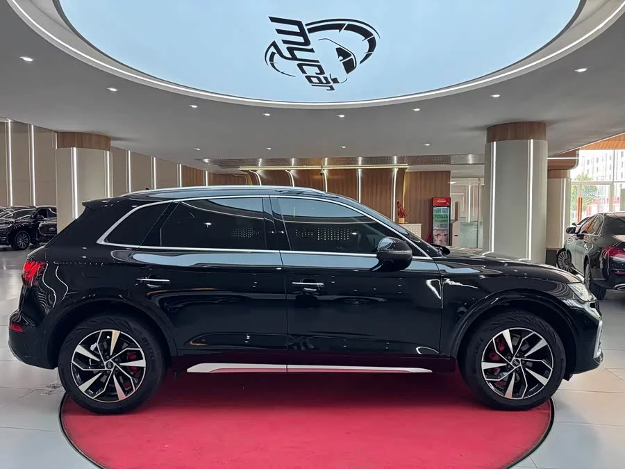 Audi Q5L Sportback