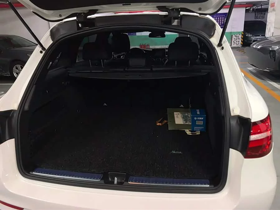 Mercedes Benz GLC