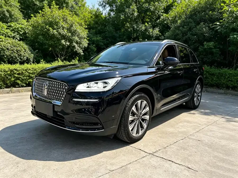 Lincoln Adventurer