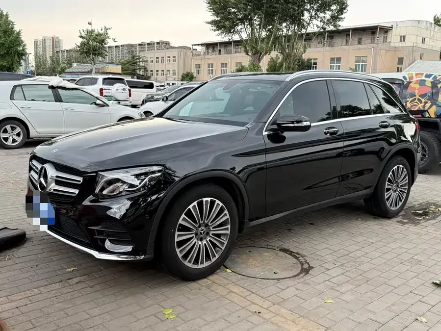 Mercedes Benz GLC