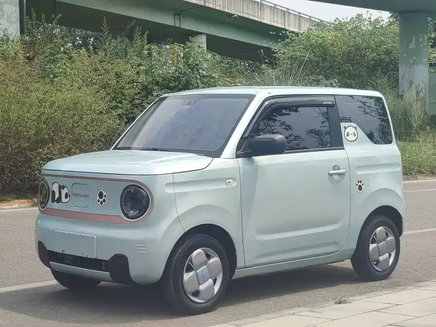 Geely Panda