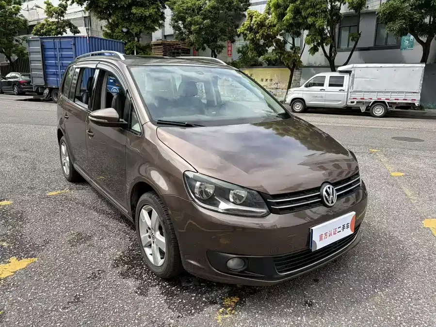 Volkswagen Touran