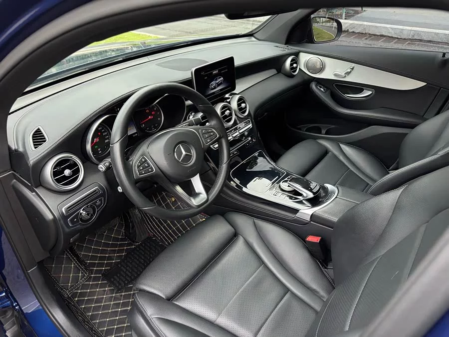 Mercedes Benz GLC coupe
