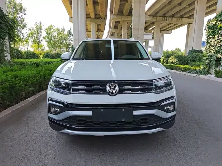 Volkswagen T-Cross (Tukai)