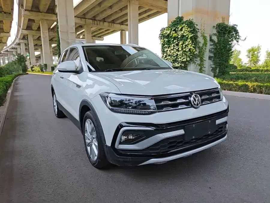 Volkswagen T-Cross (Tukai)