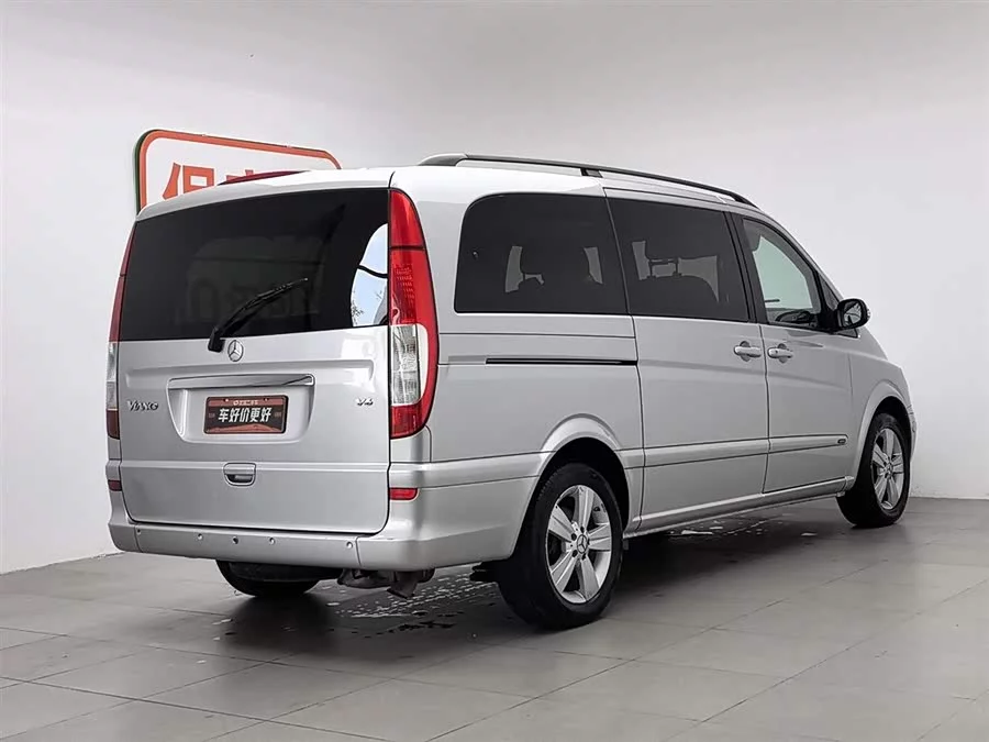 Mercedes Benz Viano